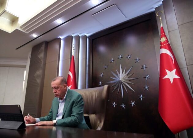 Cumhurbaşkanı Recep Tayyip Erdoğan, koronavirüse
