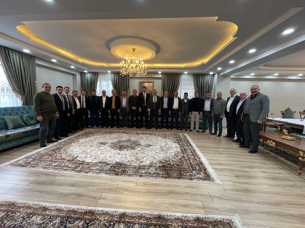 Pervari’nin önemli misafirleri vardı. Kaymakam ve ilçe ile belde belediye