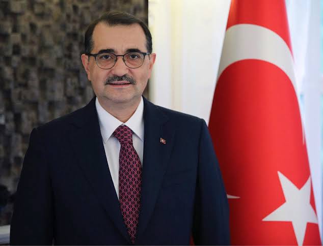 Enerji ve Tabii Kaynaklar Bakanı Fatih Dönmez Siirt’e Geliyor Enerji ve Tabii Kaynaklar Bakanı Fatih Dönmez, çeşitli temas ve