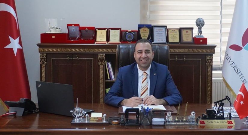 Siirtli Profesör Vefik Arıca, Yalova Üniversitesi Rektör Yardımcılığı görevine atandı