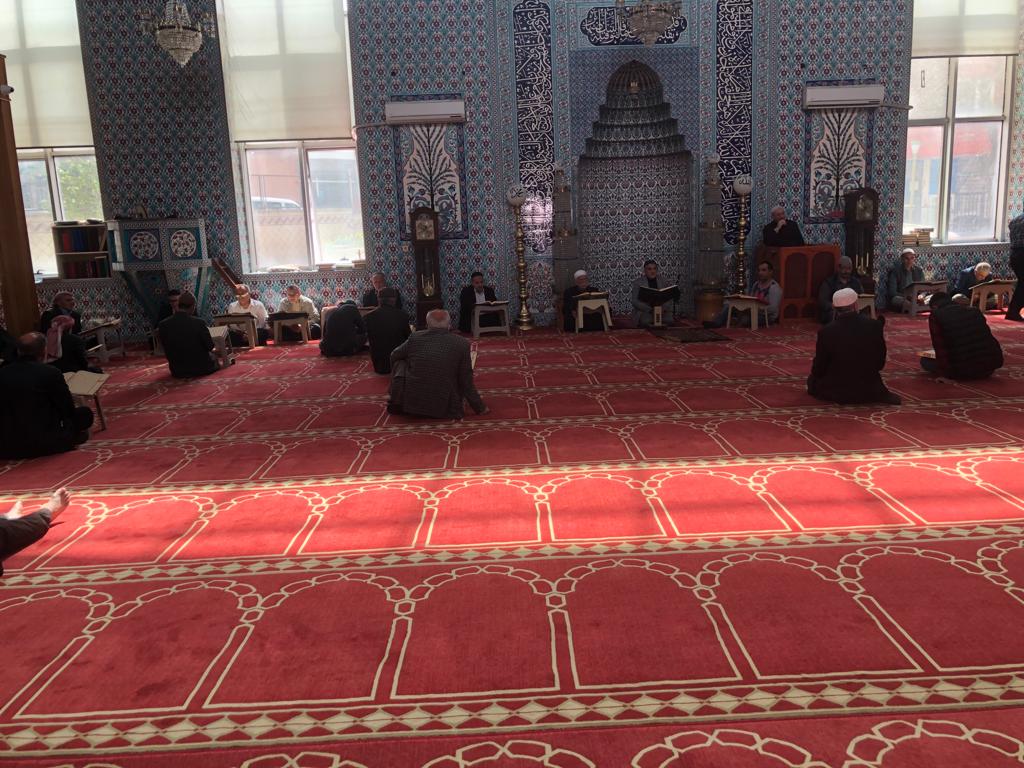 Siirt’te Mukabelelere Yoğun İlgi On bir ayın sultanı Ramazan ayının en önemli ibadetlerinden birisi