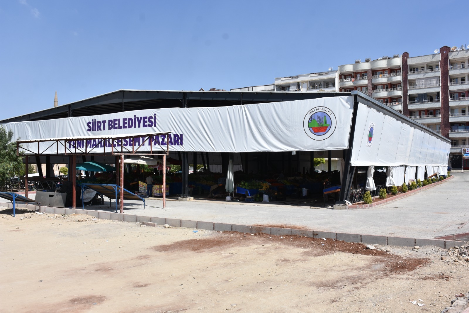 Vatandaşların hijyenik koşullarda alışveriş yapmalarını sağlamak, çevreyi temiz tutmak tüm