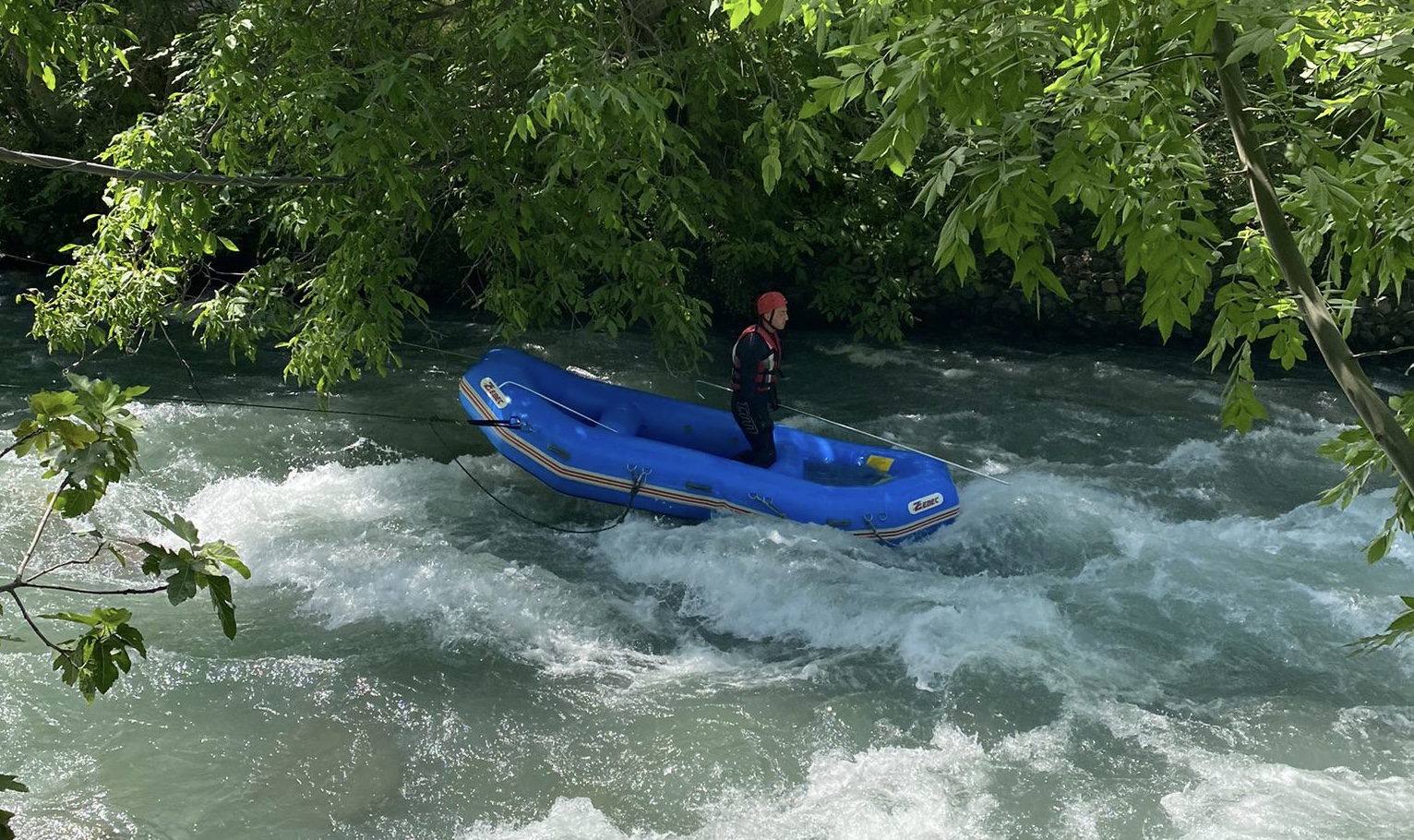 14 gün önce piknik yaptıkları esnada Botan Çayında kaybolan hemşir