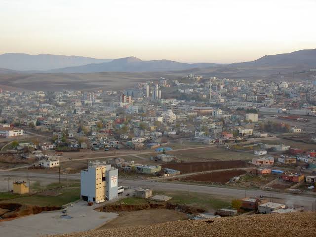 Kurtalan İlçesine Fen Lisesi Müjdesi Siirt ikinci Fen Lisesine kavuşuyor. Milletvekili Osman Ören yaptığı yazılı açıklamada