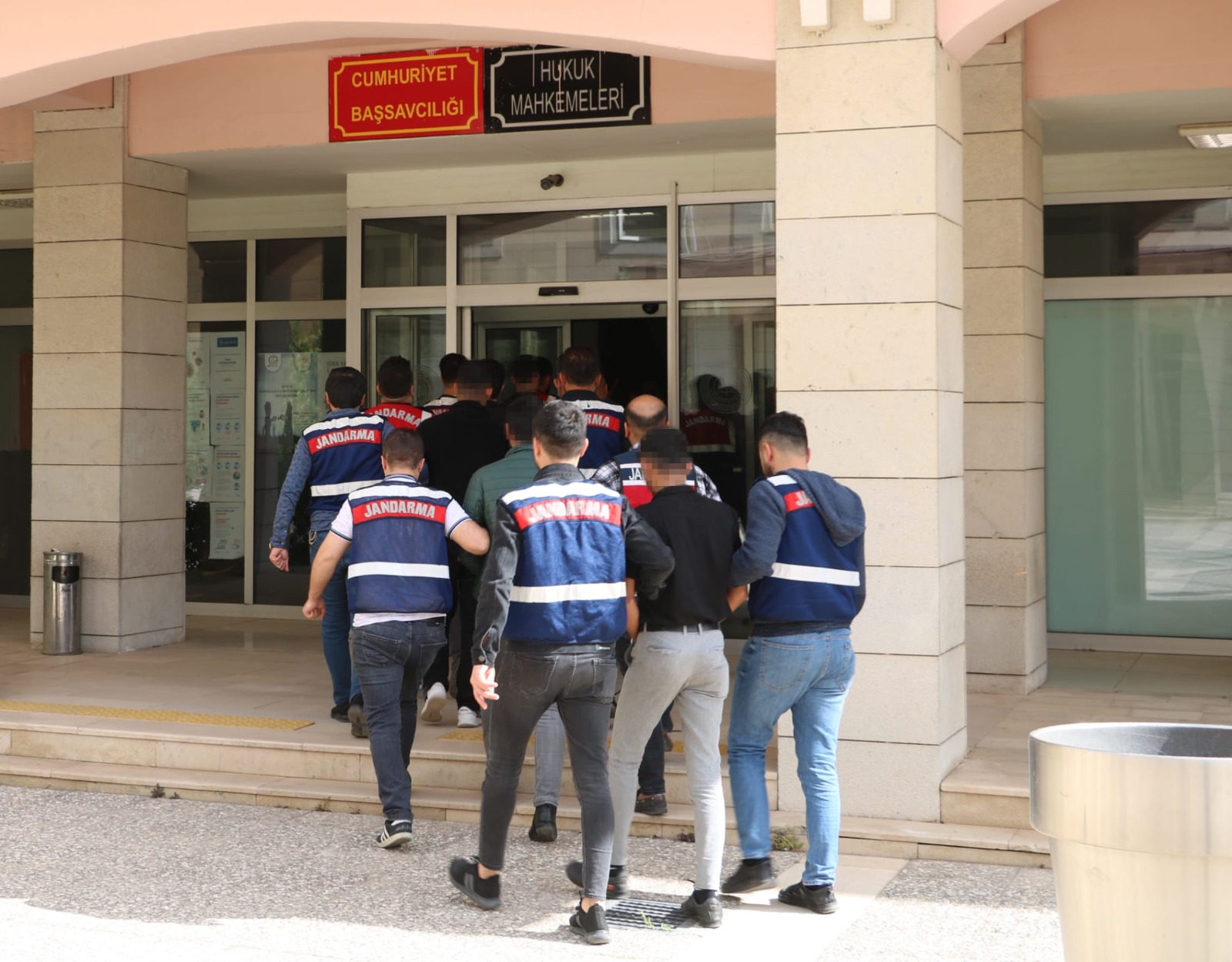 Siirt’te Suç Örgütü Kurup Yasadışı Bahis Oynatanlara Operasyon: 2 tutuklama