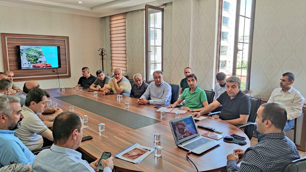 Siirt’in Kurtalan ilçesinde görev yapan mahalle muhtarları sorun ve taleplerini