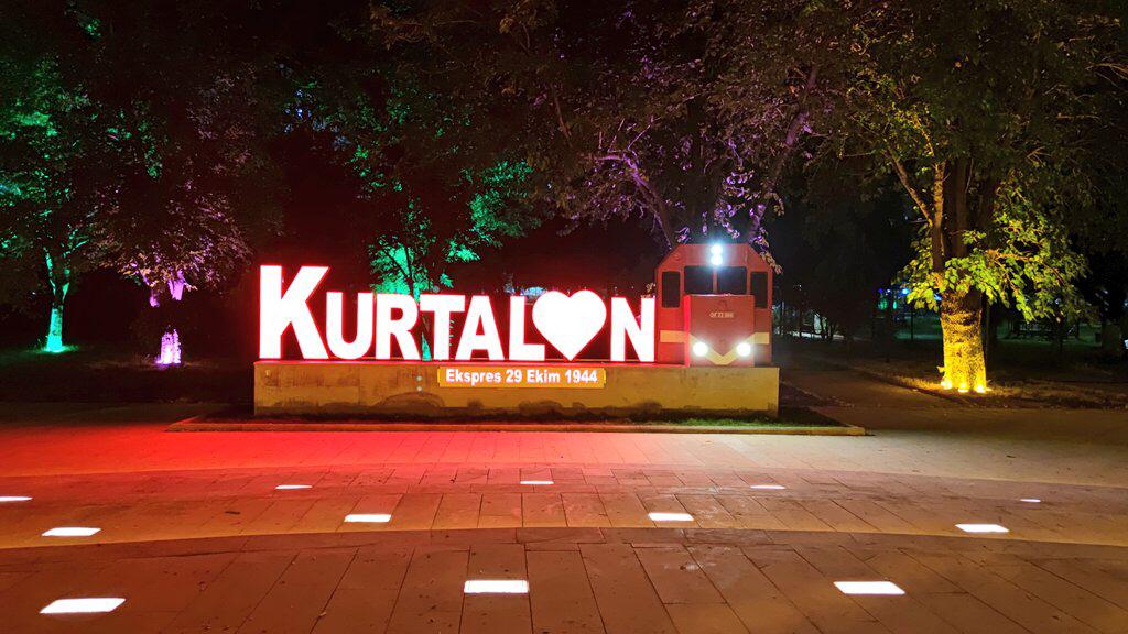 Kurtalan Artık Bir Başka Güzel, Ahmed-e Hane Parkı Tamam Kurtalan da park yapımı ve mevcut parkları güzelleştirme çalışmaları büyük