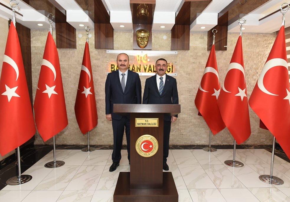 Siirt Valisi ve Belediye Başkan Vekili Osman Hacıbektaşoğlu, Batman Valisi