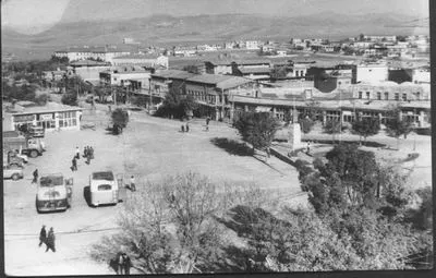 Siirt Arapçası’ndaki Deyimler Ve Mesellerin Filolojik Özellikleri Siirtlilerin günlük yaşantılarında sıklıkla kullandıkları atasözleri ve deyimler ile diğer