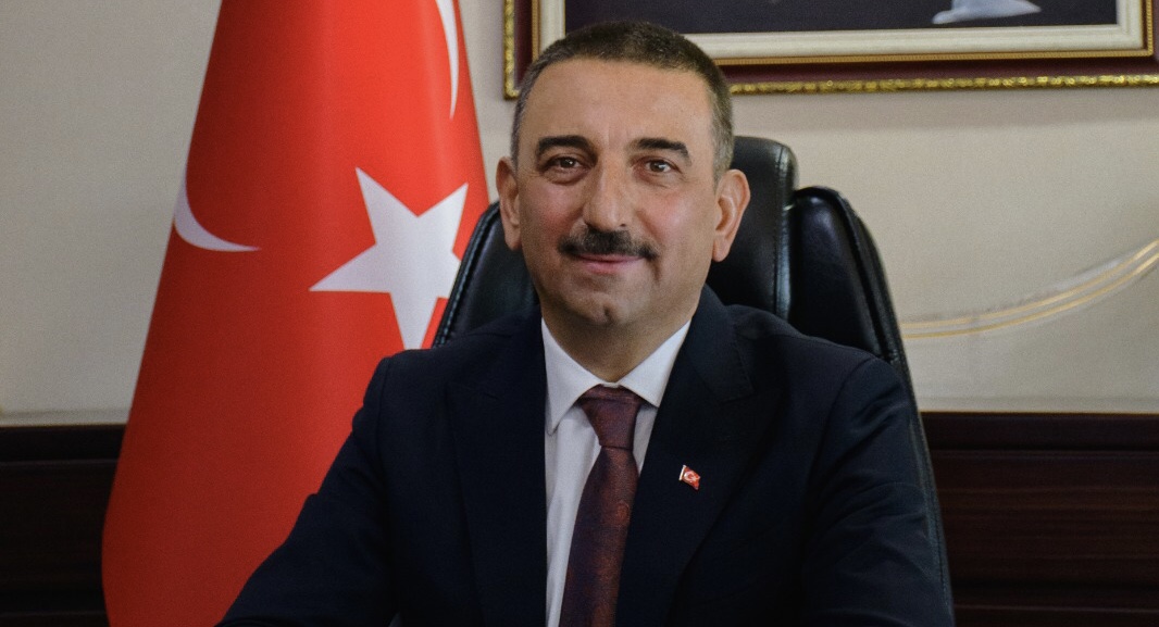 İlimiz Valisi Osman Hacıbektaşoğlu, 01/09/2022 tarihinden geçerli olmak üzere yedi