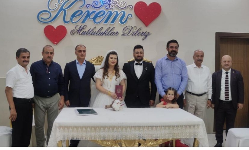 Kübra Çağla Asut ile Emrah Kanber akraba ve sevenlerinin katıldığı