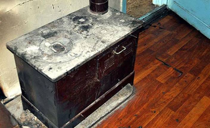 Siirt Belediyesi İtfaiye Müdürlüğü Baca Temizliği Uyarısında Bulundu Siirt Belediyesi İtfaiye Müdürlüğü, kış mevsimi öncesi muhtemel çatı yangını,