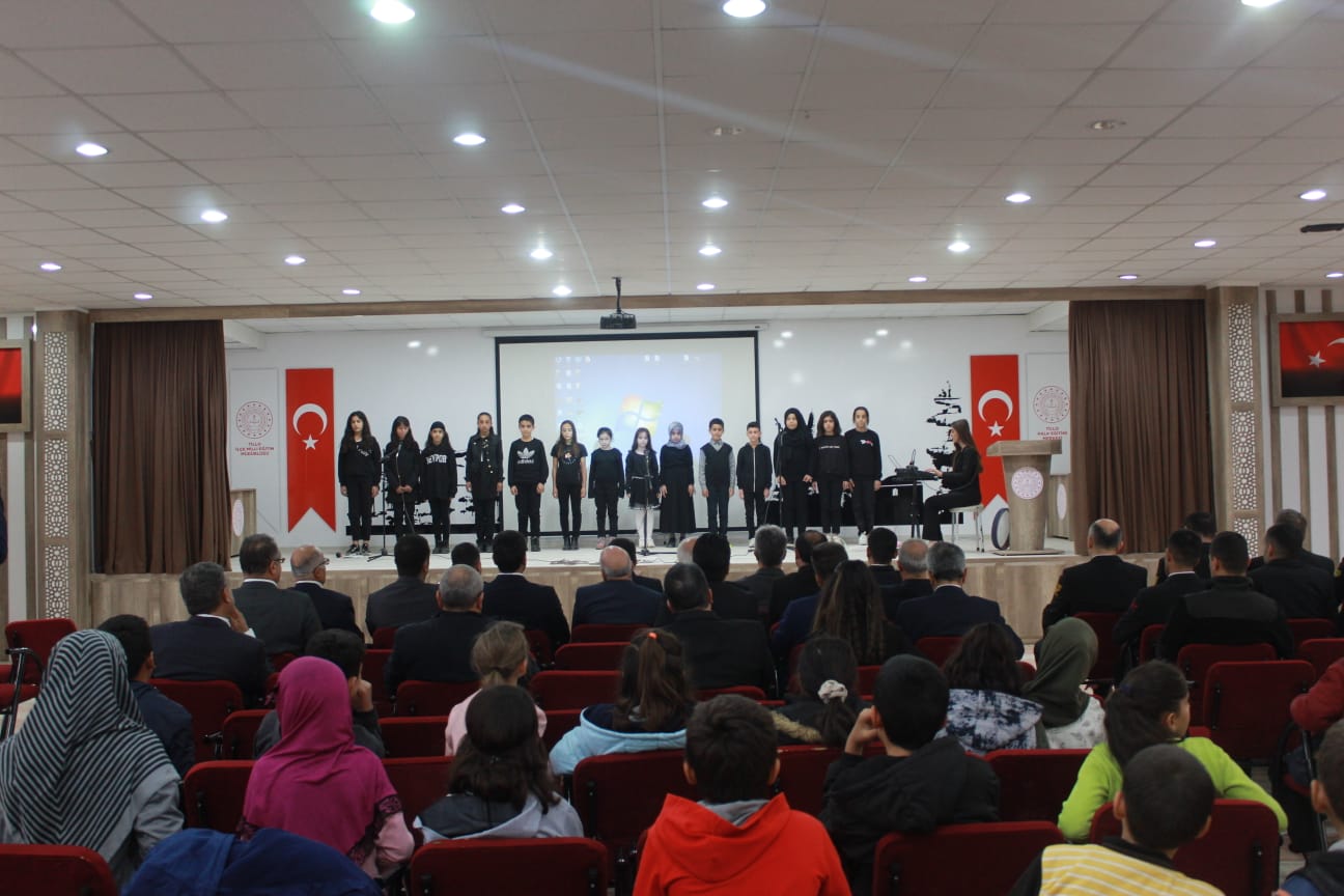 Siirt’in Tillo İlçesinde 10 Kasım Anma Etkinliği Tüm Türkiye de olduğu gibi Siirt’in Tillo ilçesinde de 10