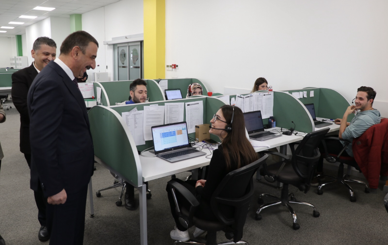 Siirt Valisi ULAKNET Çağrı Merkezini Ziyaret Etti Siirt Valisi ve Belediye Başkan Vekili Osman Hacıbektaşoğlu, Sanayi ve