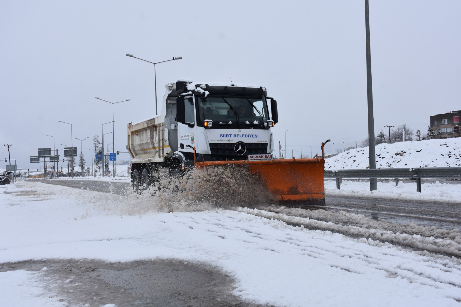 Dün geceden beri etkili