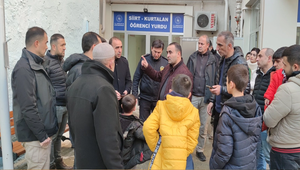 Deprem bölgelerinden misafirler gelmeye devam ediyor. Resmî kurumlara yerleştirilen 100