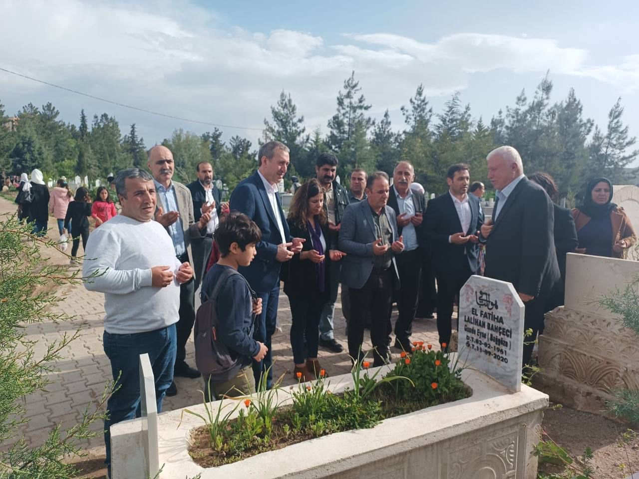 Yeşil Sol Parti Çalışmalarını Sürdürüyor Yeşil Sol Parti, 14 Mayıs’ta yapılacak olan milletvekili seçimine ilişkin
