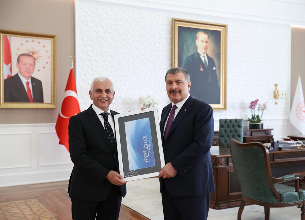 Siirt Milletvekili Mervan Gül, Sağlık Bakanı Fahrettin Koca ile Siirt’in