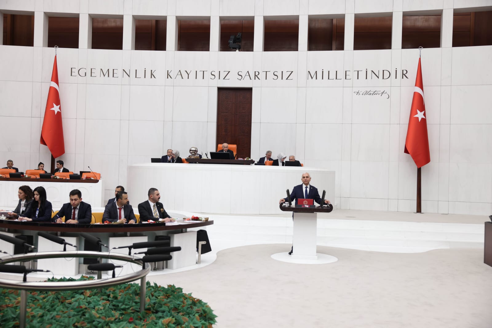 14 Mayısta yapılan seçimde milletvekili seçilenler  Türkiye Büyük Millet Meclisinde