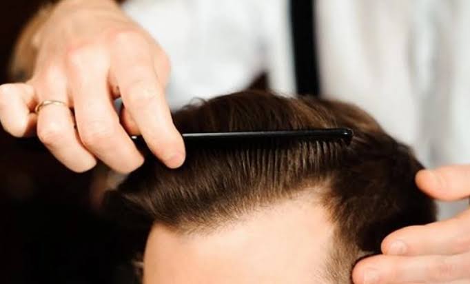 Siirt’te berber fiyatlarına zam geldi. Siirt Esnaf ve Sanatkarlar Odası’nın