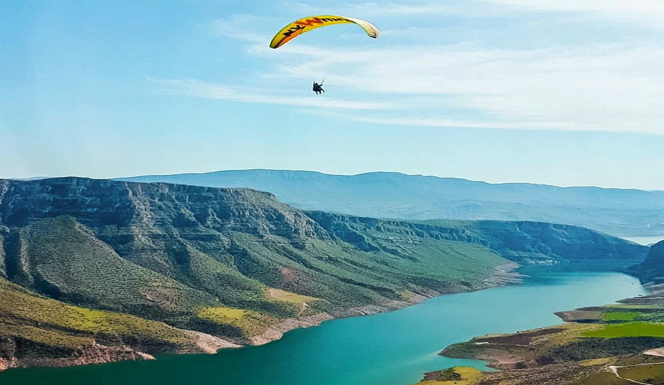 Siirt, Doğal ve Kültürel Zenginlikleriyle Türkiye Yamaç Paraşütü Hedef Şampiyonasına Ev Sahipliği Yapacak