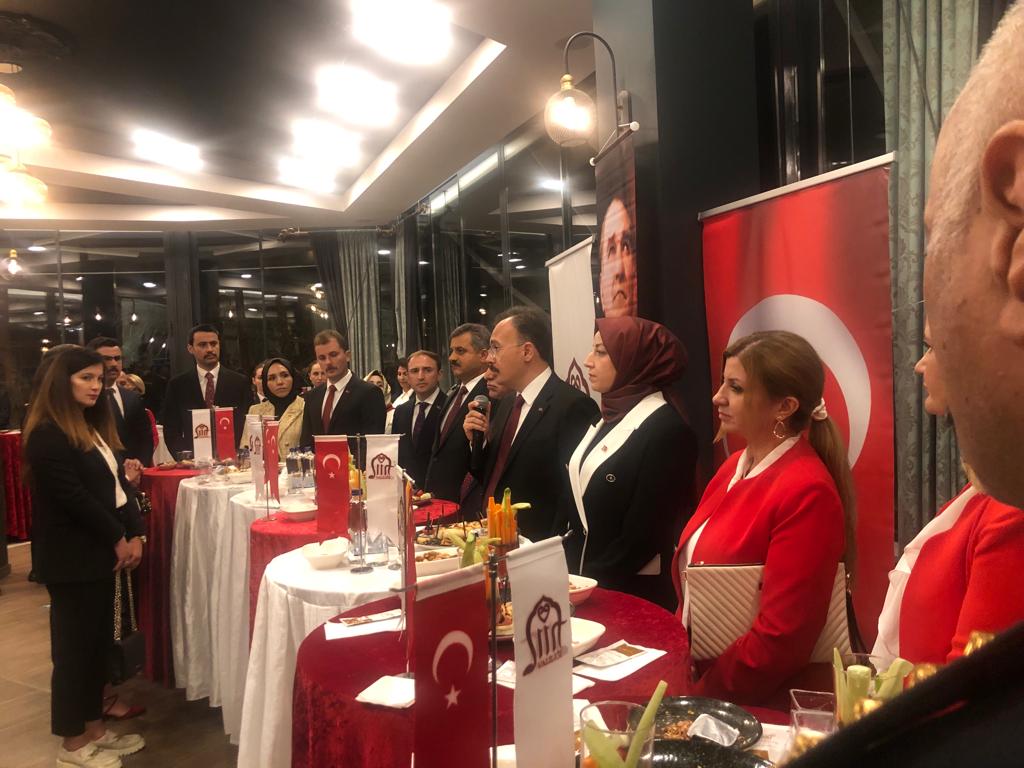 Siirt’te Cumhuriyet’in 100. yılı dolayısıyla resepsiyon düzenlendi Cumhuriyetin 100.yıl ve Cumhuriyet Bayramı kutlamaları kapsamında bir resepsiyon verildi.