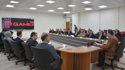 Siirt’te Seçim Güvenliği Toplantısı, Vali Dr. Kemal Kızılkaya başkanlığında gerçekleştirildi.