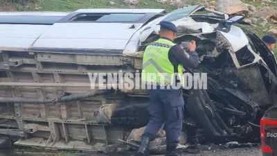 Siirt’te taşımalı eğitim kapsamında hizmet veren öğrenci servisinin kaza yapması