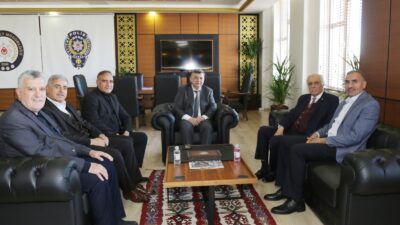 Partisinin seçim çalışmalarına destek vermek üzere Siirt’e gelen AK Parti