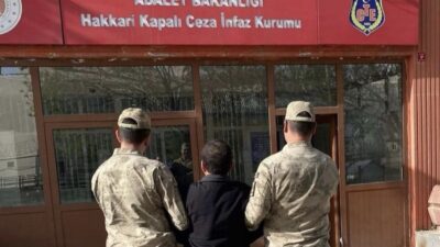 Tam Bir Suç Makinesi! 4 Ayrı Suçtan 12 Yıl Hapis Cezası Bulunan Şahıs Yakalandı Siirt Valiliği İl Emniyet Müdürlüğü Asayiş Şube Müdürlüğü ve Hakkâri