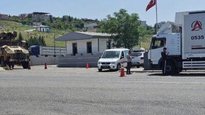 Siirt Yollarında Vergi Denetimi! Hazine ve Maliye Bakanlığı’ndan Sıkı Denetimler Devam Ediyor Hazine ve Maliye Bakanlığının kayıt dışı ekonomi ile mücadele ve