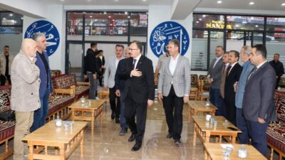 Siirt Valisi Dr. Kemal Kızılkaya Gazeteci Yazar Ayhan Mergen’in vefat