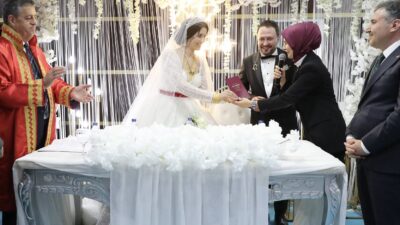 Siirt Aile ve Sosyal Hizmetler Sabri Sidar memleketi Şırnak’ta dünya