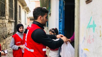 Kızılay Siirt Şube Başkanlığının Ramazan ayı münasebetiyle başlattığı sıcak aş