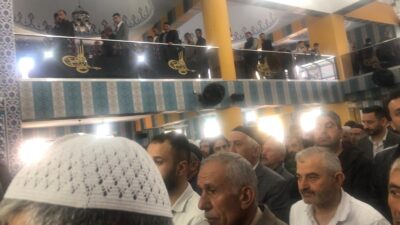 Başta Hamas lider Heniyyenin bayram günlerinde yapılan saldırı da şehit