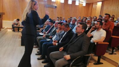 Siirt’in Kurtalan İlçesinde milli Eğitim Müdürlüğü yöneticileri ve okul müdürleri,