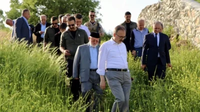 Siirt Valisi’nden Teylan Köyüne Ziyaret Siirt Valisi Dr. Kemal Kızılkaya Köy ziyaretleri programı kapsamında Kurtalan