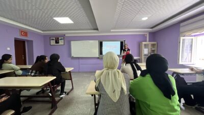 Siirt'te kadına şiddetle mücadele ve erken yaşta evlilikleri önlemeye yönelik