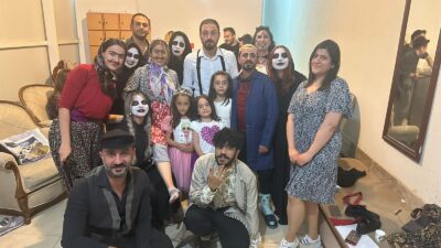 Siirt’te amatör bir tiyatro topluluğu olan Persona Sanat Topluluğunun bir