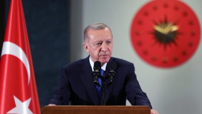 Cumhurbaşkanı Erdoğan’dan Siirtli Şehit Yahya Yıldız’ın Ailesine başsağlığı mesajı Cumhurbaşkanı Recep Tayyip Erdoğan, Pençe-Kilit Operasyonu bölgesinde şehit düşen Piyade