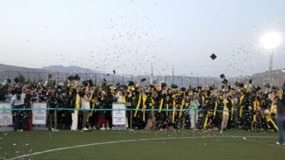 Siirt Üniversitesinde Mezuniyet Coşkusu Siirt Üniversitesi 2023-2024 akademik yılı mezuniyet töreni, Kezer Yerleşkesinde düzenlendi.