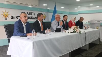 AK Partide 31 Mart yerel yönetimler seçiminin değerlendirilmesi yapılıyor.
