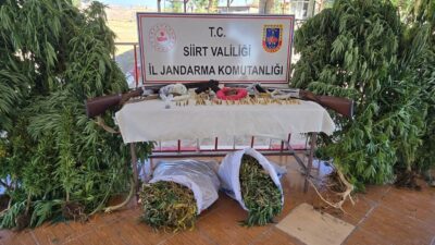 Siirt’te Uyuşturucu ve Silah Operasyonu: Şüpheli Tutuklandı Siirt Valiliği İl Jandarma Komutanlığı KOM Şube Müdürlüğü, Kurtalan Jandarma