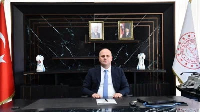 Siirt’te Yeni Eğitim Binaları Hizmete Giriyor! Sadoğlu: “Amacımız Kaliteli Eğitim Vermektir” 2024 yılında Siirt il genelinde, yapımı tamamlanan 8 bina eğitim