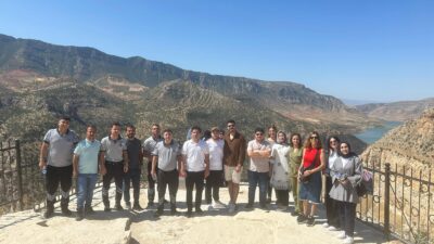 Siirt Eğitim ve Araştırma Hastanesi Oryantasyon Programı Kapsamında Yeni Çalışanlara Şehir Gezisi Düzenlendi Hastanemiz Çalışan Sağlığı ve Güvenliği Birimi, işe yeni başlayan personelimize