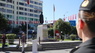 Cumhuriyetimizin Kurucusu Ulu Önder Gazi Mustafa Kemal Atatürk’ün Siirt’te Gelişi