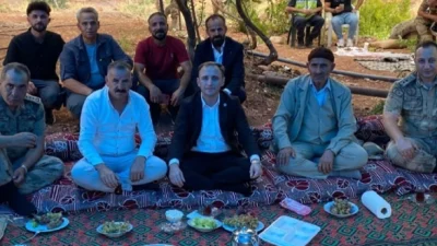 Siirt İl merkezine bağlı Meydandere köyünde 300 yıllık gelenek sürdürülüyor.
