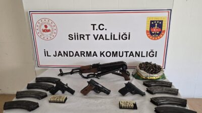 Siirt'te silah ve mühimmat kaçakçılığı yaptıkları gerekçesiyle 2 şüpheli yakalandı.