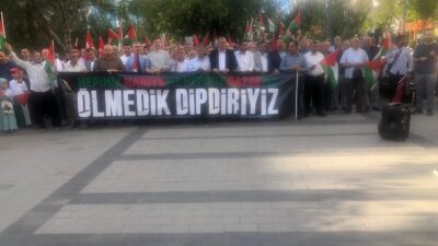 Siirt’te, çeşitli sivil toplum kuruluşlarının bir araya gelerek oluşturduğu Filistin'e