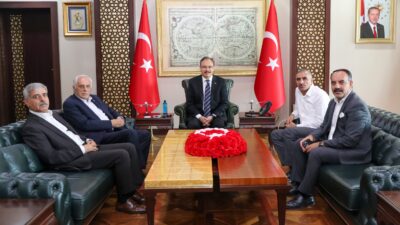 Bir dönem Batman, iki dönem Siirt milletvekili olarak görev yapan